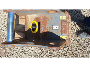 Quick coupler for Excavator Trevi Benne hydraulic ARI Verachtert   Volvo EC220E: picture 3