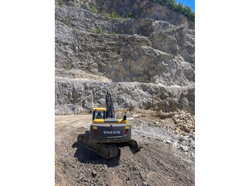 Crawler excavator Volvo EC220D: picture 3