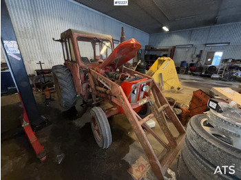 Farm tractor Volvo BM 320 with loader: picture 4
