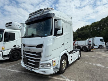 Tractor unit DAF XG 530