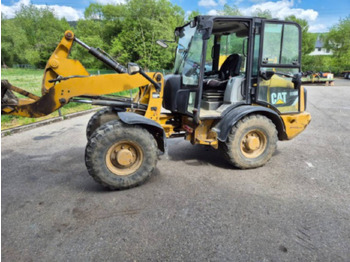 Wheel loader CAT 906H: picture 4