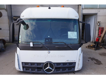 Cab and interior MERCEDES-BENZ