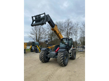 Telescopic handler LIEBHERR