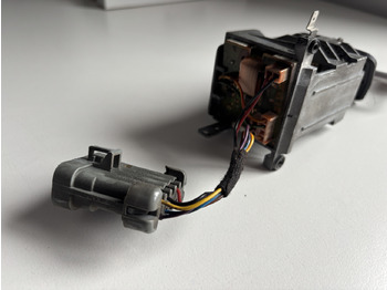 Electrical system for Agricultural machinery John Deere 6330 6430 7330 7430 - rewers przełącznik AL166431: picture 3