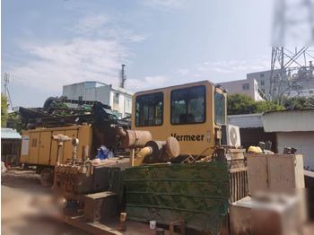 Directional boring machine VERMEER