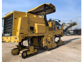 Cold planer CATERPILLAR