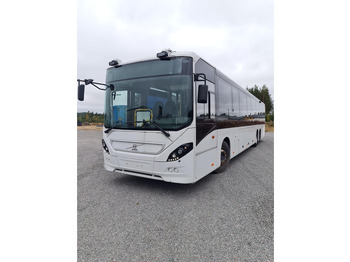 Suburban bus Volvo 8900 B8R 6x2*4 EURO6 / 59 SEATS / AC / AUXILIARY HEATING / Wheelchair lift /: picture 2