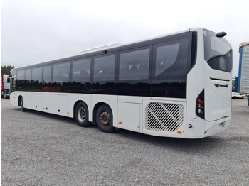 Suburban bus Volvo 8900 B8R 6x2*4 EURO6 / 59 SEATS / AC / AUXILIARY HEATING / Wheelchair lift /: picture 4
