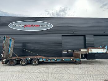 GOLDHOFER Low loader semi-trailer