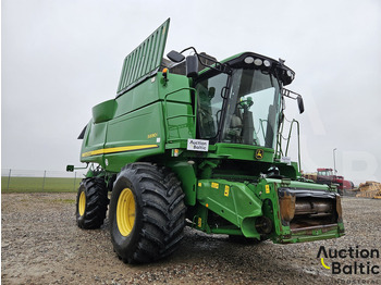 Combine harvester JOHN DEERE S690