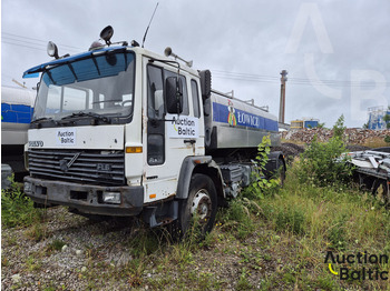 Tanker truck VOLVO FL6