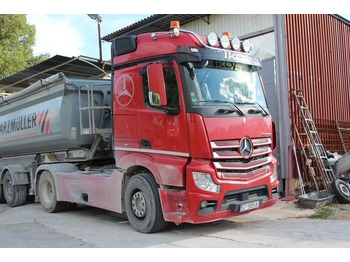 Tractor unit MERCEDES-BENZ Actros 1848