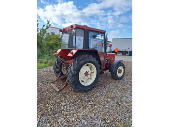 Farm tractor IHC 833 Allrad Kabine: picture 4