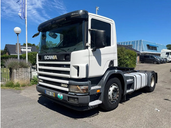 Tractor unit SCANIA P94
