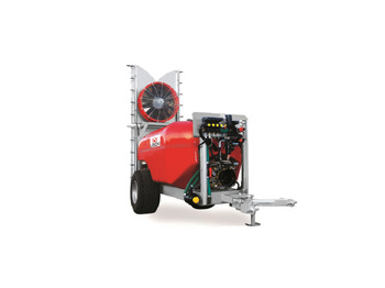 Trailed sprayer