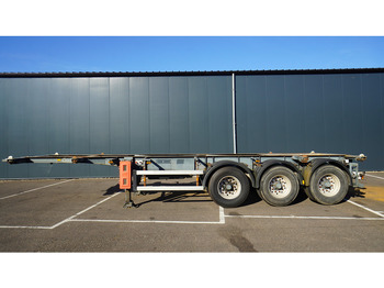 Container transporter/ Swap body semi-trailer GROENEWEGEN