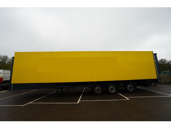 Closed box semi-trailer Schmitz Cargobull 3 AXLE CLOSED BOX: picture 1