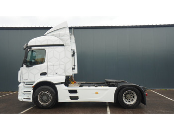 Tractor unit MERCEDES-BENZ Actros 1936