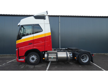 Tractor unit VOLVO FH 420