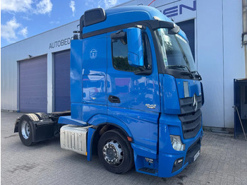 Tractor unit MERCEDES-BENZ Actros 1842
