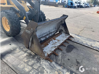 Wheel loader Volvo L30G: picture 5