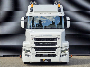 Tractor unit Scania T660 V8 6x4 TORPEDO / HAUBER / SHOW TRUCK: picture 3