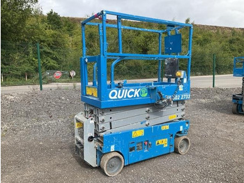 Scissor lift GENIE