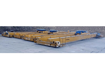 Gantry crane Liebherr – Overhead crane / Hallenlaufkran: picture 2