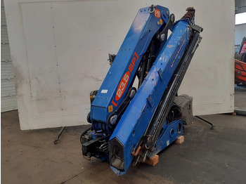 Truck mounted crane PM
