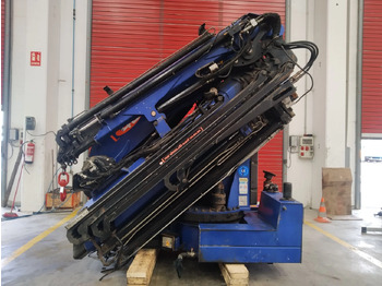 Truck mounted crane PM