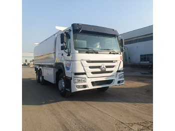 Tanker truck SINOTRUK HOWO