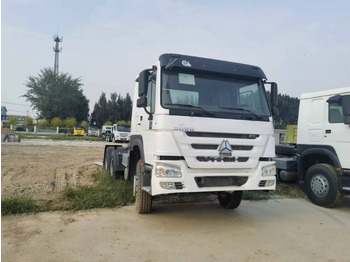 Tractor unit SINOTRUK HOWO