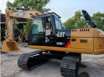 Crawler excavator CATERPILLAR 320D2