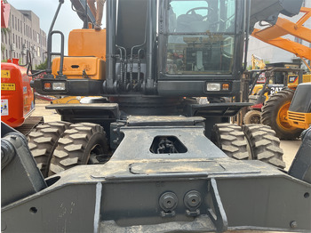 Wheel excavator HYUNDAI ROBEX 210W-9S: picture 3