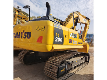 Crawler excavator KOMATSU PC200-8