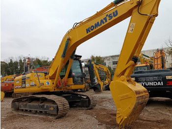 Crawler excavator KOMATSU PC200-8: picture 2