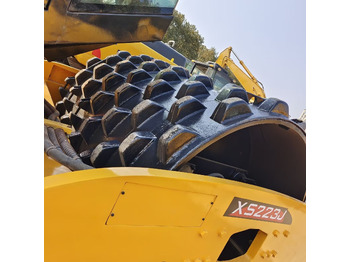 Road roller XCMG XS223J WITH SHEEP FOOT PAD: picture 5