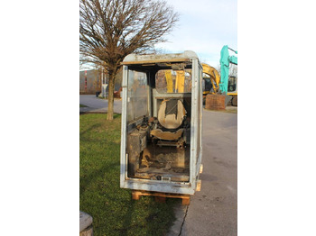 Cab for Construction machinery Poclain: picture 2