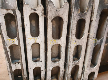 Boom for Mobile crane Grove GMK 5220 telescopic section 1: picture 5 Boom for Mobile crane Grove GMK 5220 telescopic section 1: picture 5