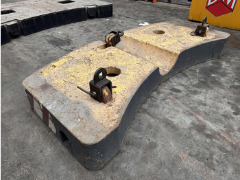 Counterweight for Mobile crane Krupp KMK 4080 - 5110 - 5120 Counterweight 5,8 ton: picture 2 Counterweight for Mobile crane Krupp KMK 4080 - 5110 - 5120 Counterweight 5,8 ton: picture 2