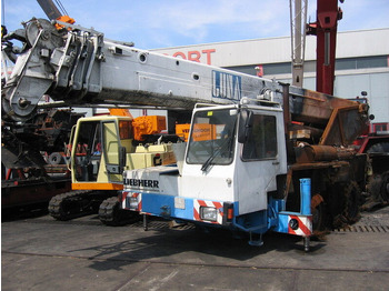 Mobile crane LIEBHERR LTM 1035