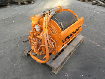 Truck mounted crane LIEBHERR