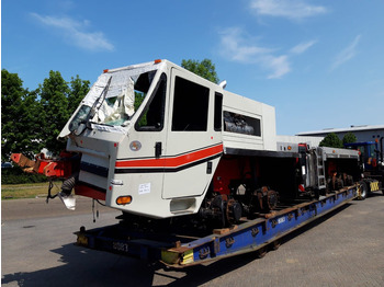 All terrain crane