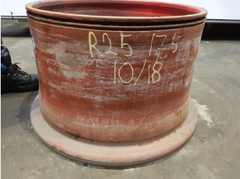 Rim for Crane Rim 445/80R25 10 18 3p: picture 3