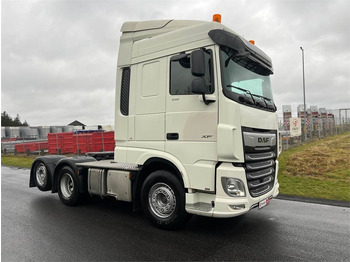 Tractor unit DAF XF 530