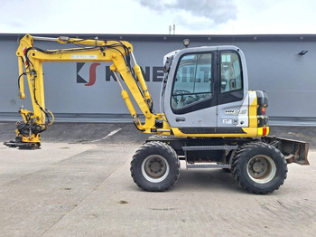 Wheel excavator NEW HOLLAND
