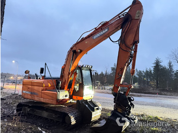 Crawler excavator Grävmaskin Doosan DX140LC: picture 3