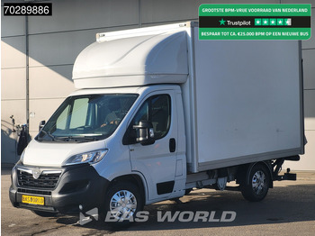 Closed box van OPEL