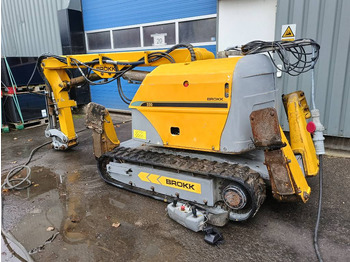 Crawler excavator