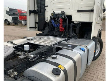 Tractor unit Volvo FH 460 Globetrotter 4x2 | Leasing: picture 5